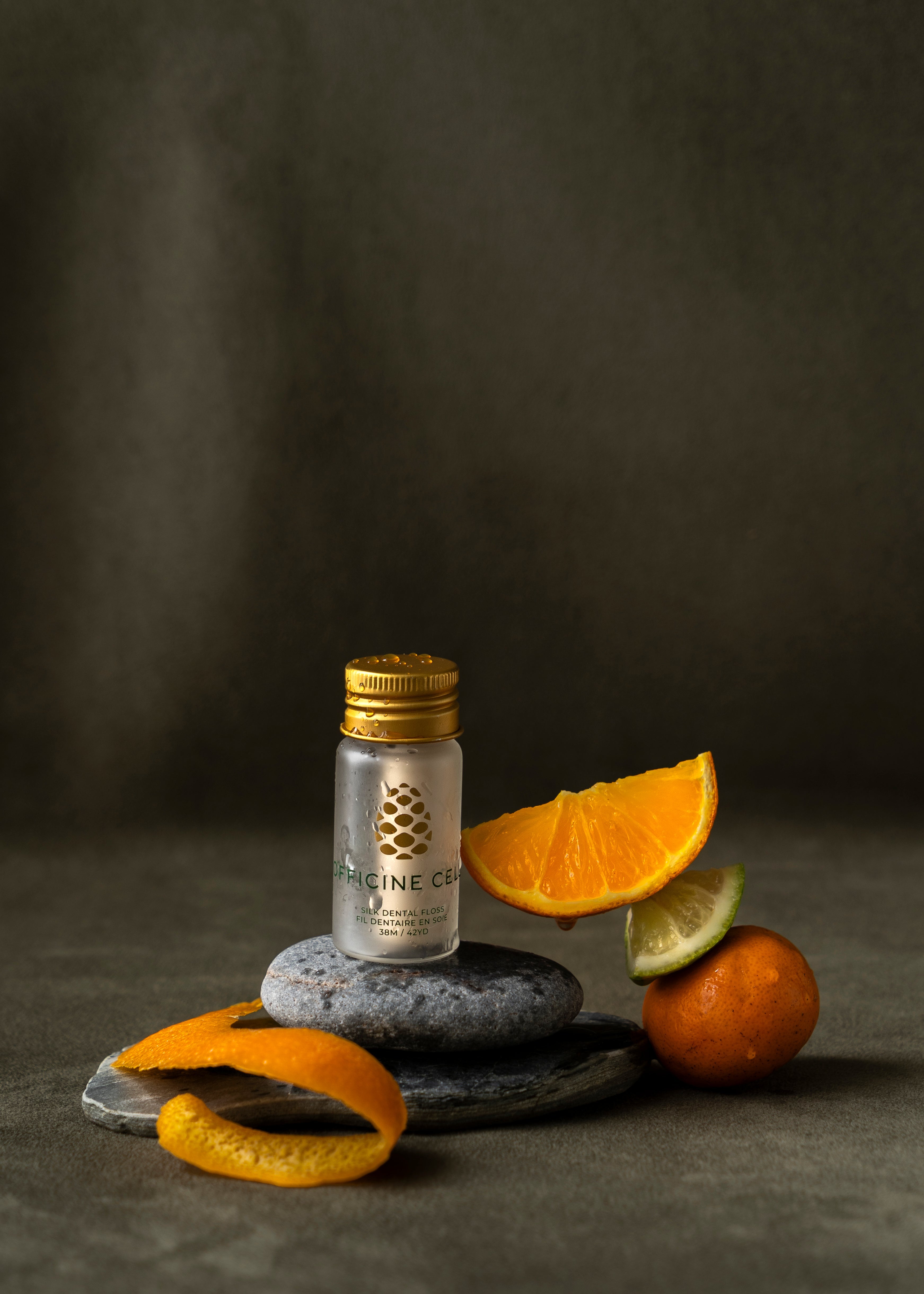 Officine Celli Silk Floss with orange slices and lime